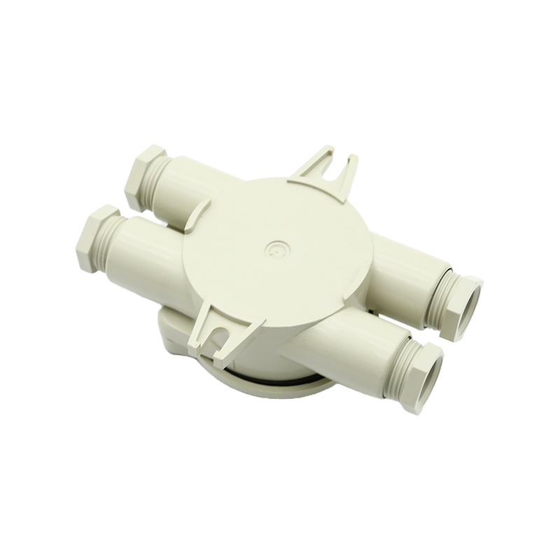 سوکت ضد آب با سوئیچ اینترلاک-JXS402